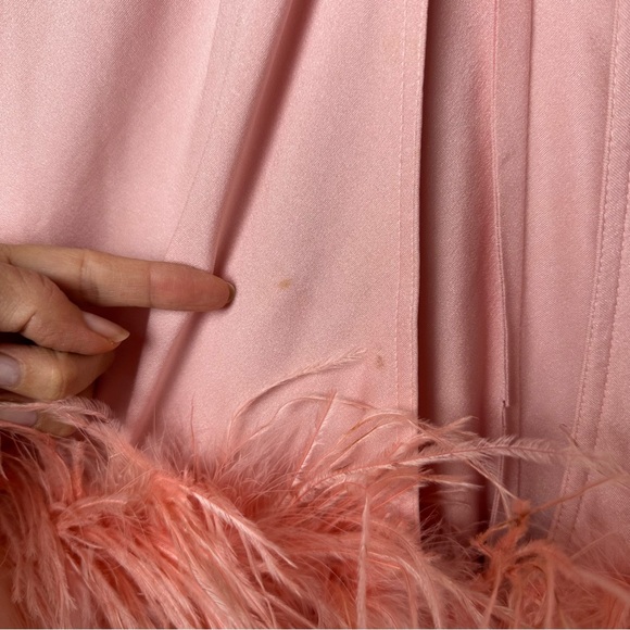 Vintage Pink Peignoir Boudoir Bedroom Jacket w/ Ostrich Feather Trim - Picture 5 of 9